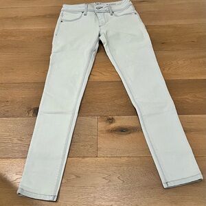 NWOT DL1961 Emma Skinny Jeans Legging, Size 25, Color: Canal